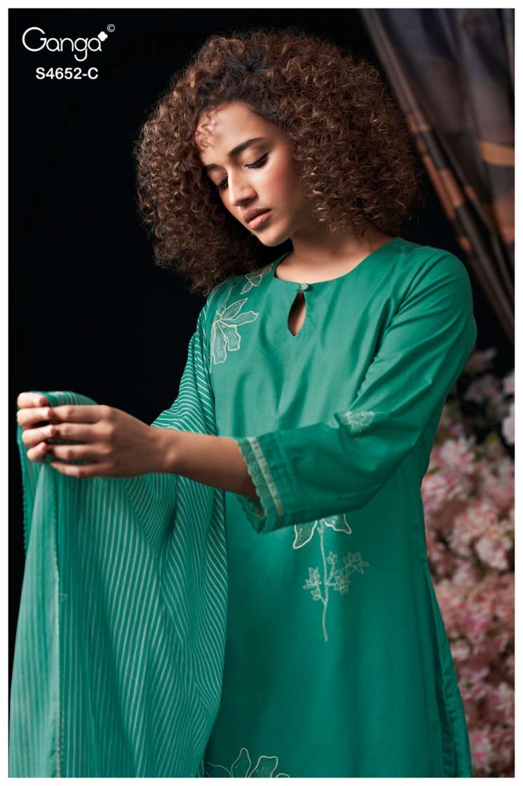 BUY GANGA SUITS GANGA CELOSIA S4652 BACK VIEW