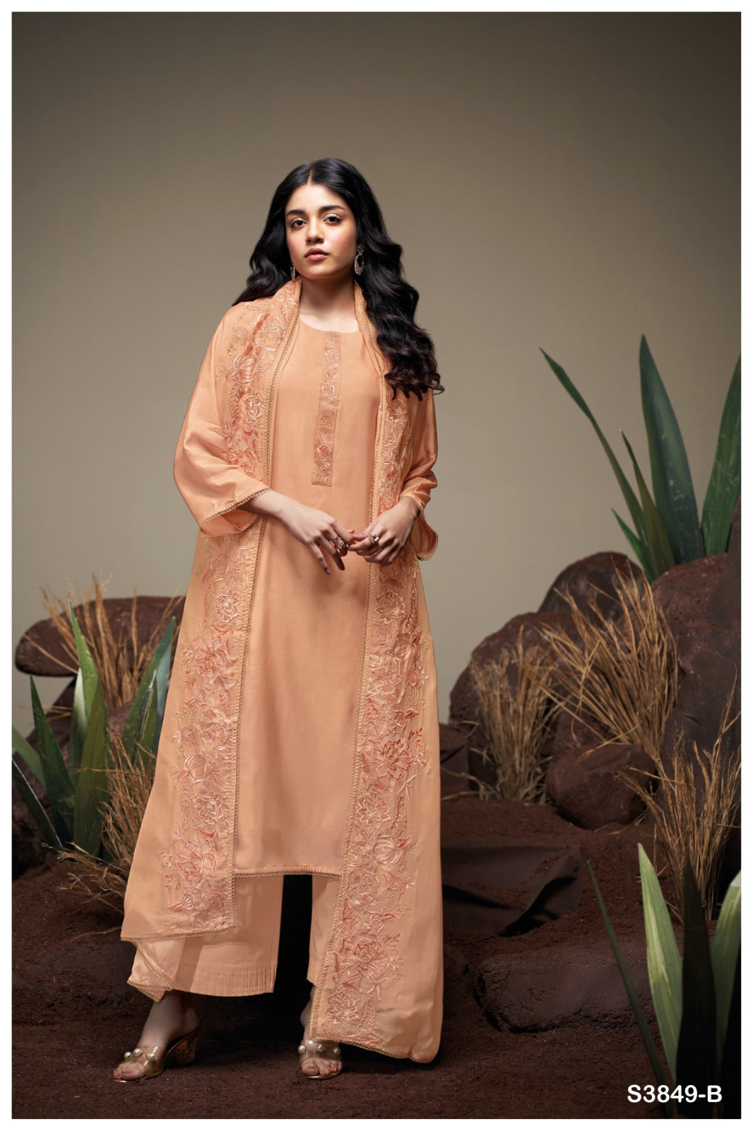 GANGA FAYETH S3849 | Premium Pure Bemberg Silk Suit – Ganga Suits Wholesaler Ashok Lal & Sons