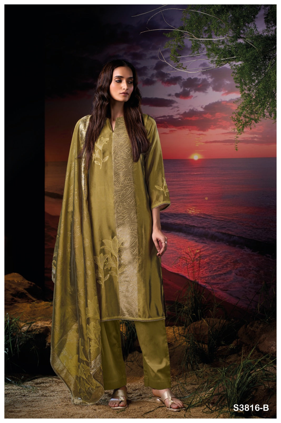 Ganga PRAXIS S3816 |Premium Pure Viscose Woven Silk Suit – Ganga Suits Ashok Lal & Sons