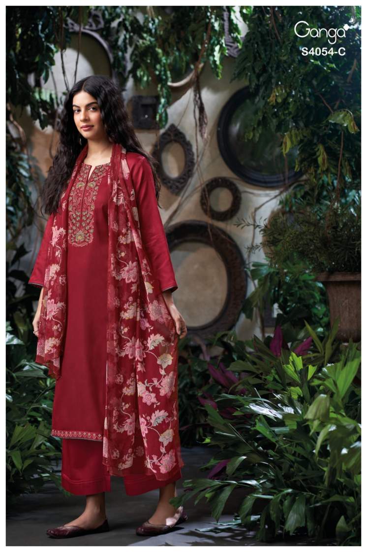 BUY GANGA SUITS SINGLE PIECE GANGA BRUNA S4054 DUPATTA DESIGN
