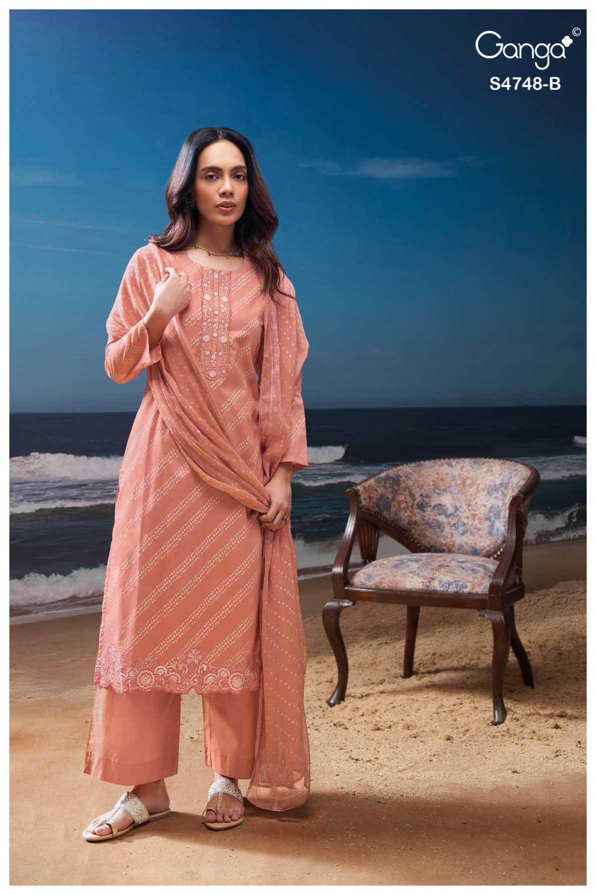 BUY GANGA SUITS ONLINE GANGA CAIRAEL S4748 DUPATTA DESIGN