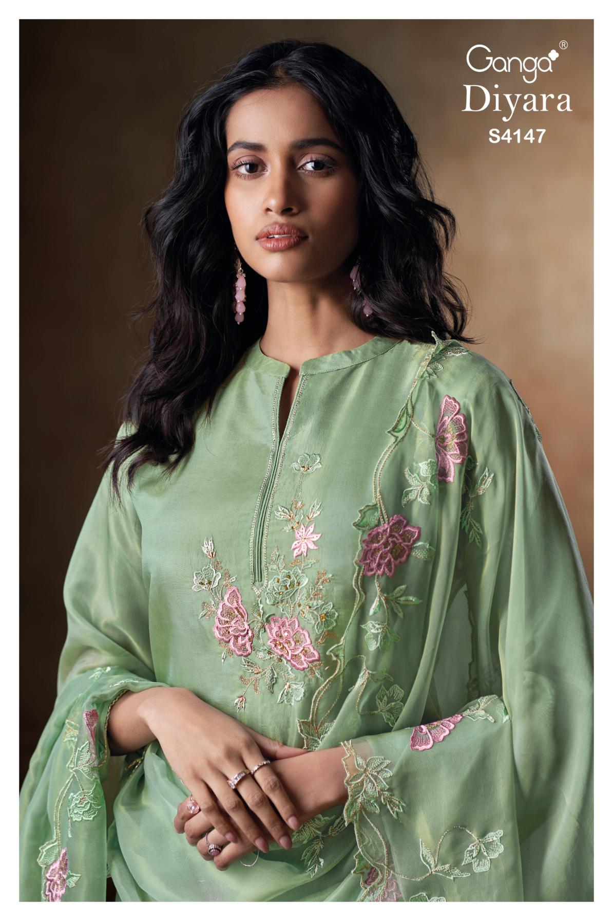 BUY GANGA SUITS SINGLE PIECE GANGA DIYARA S4147 FABRIC DETAIL