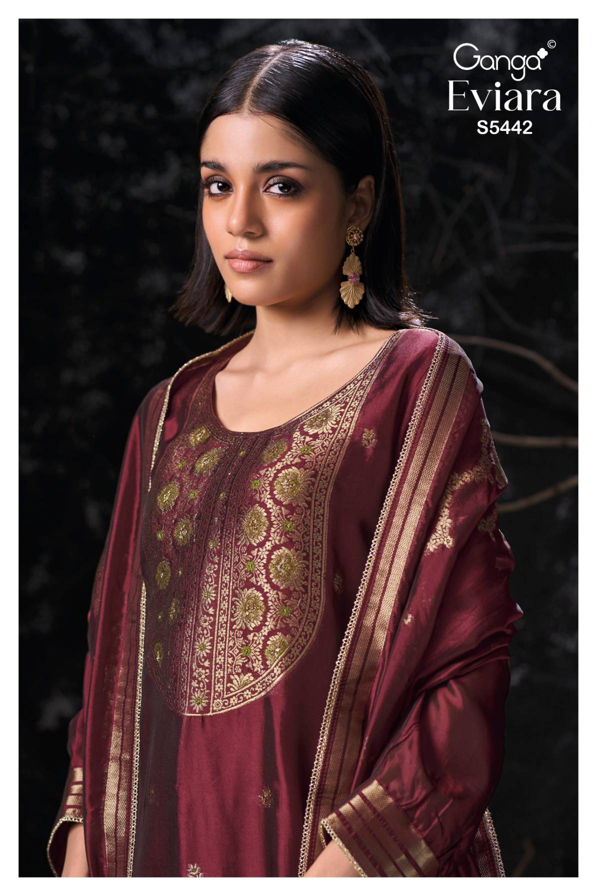 BUY GANGA SUITS GANGA EVIARA S5442 BACK VIEW
