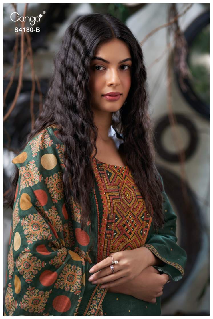 BUY GANGA SUITS WITH PRICE GANGA ILEANA S4130 CLOSEUP IMAGE