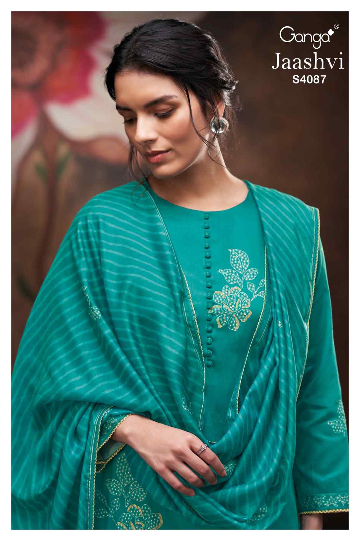 BUY GANGA SUITS ONLINE SALE GANGA JAASHVI S4087 BACK VIEW