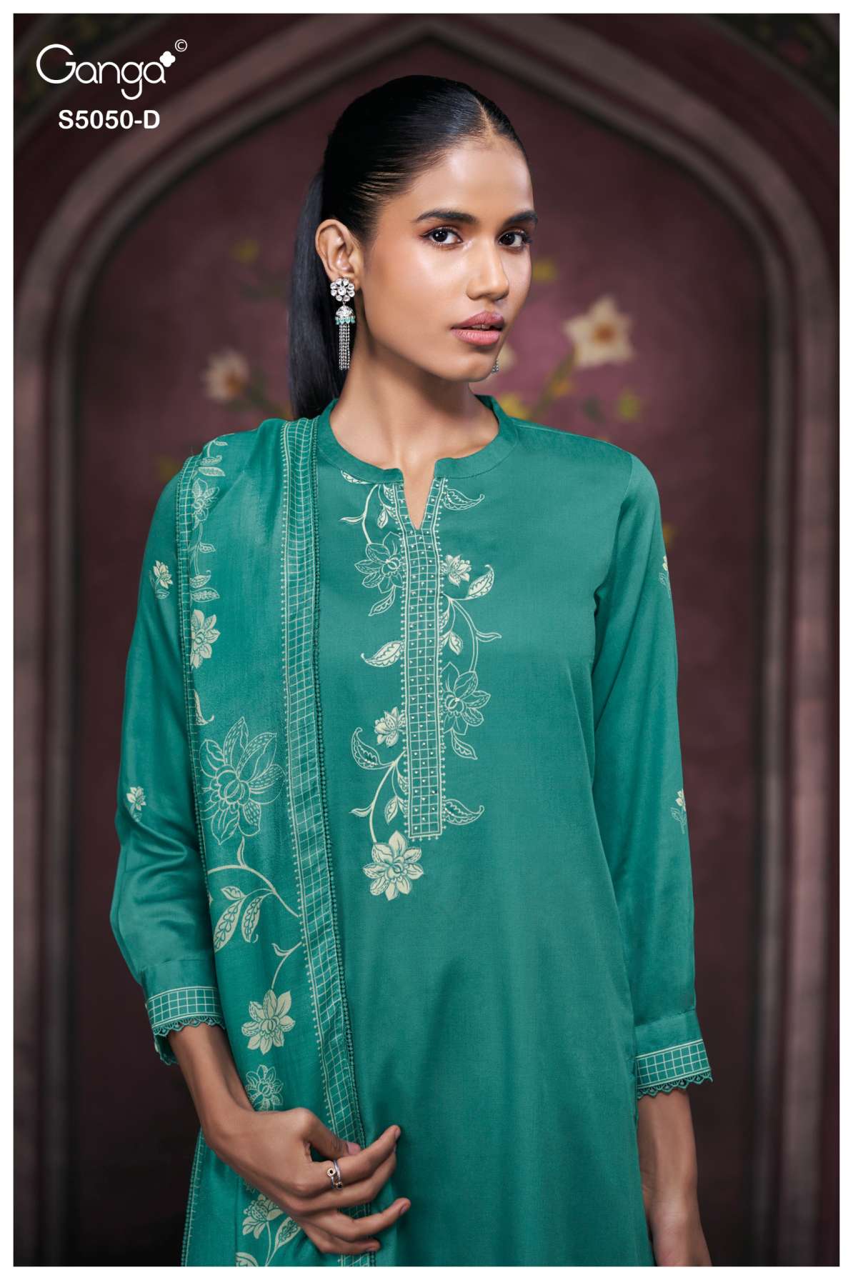 BUY GANGA SUITS GANGA KESHVIKA S5050 BACK VIEW