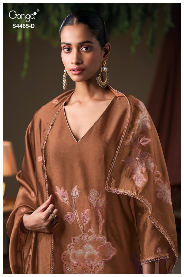 BUY GANGA SUITS ONLINE GANGA MAHIEKA S4465 FRONT VIEW