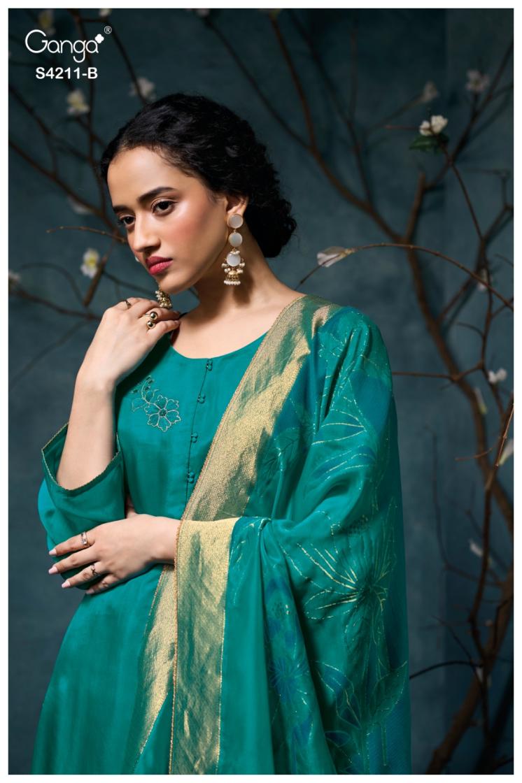 BUY GANGA SUITS GANGA MANIRA S4211 FRONT VIEW