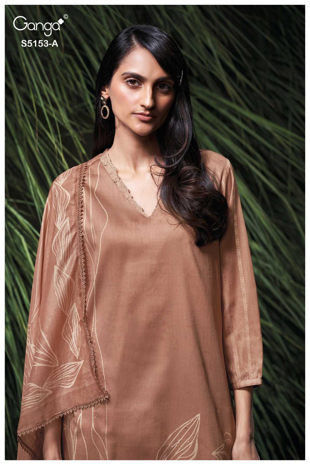 BUY GANGA SUITS GANGA NIVYA S5153 BACK VIEW