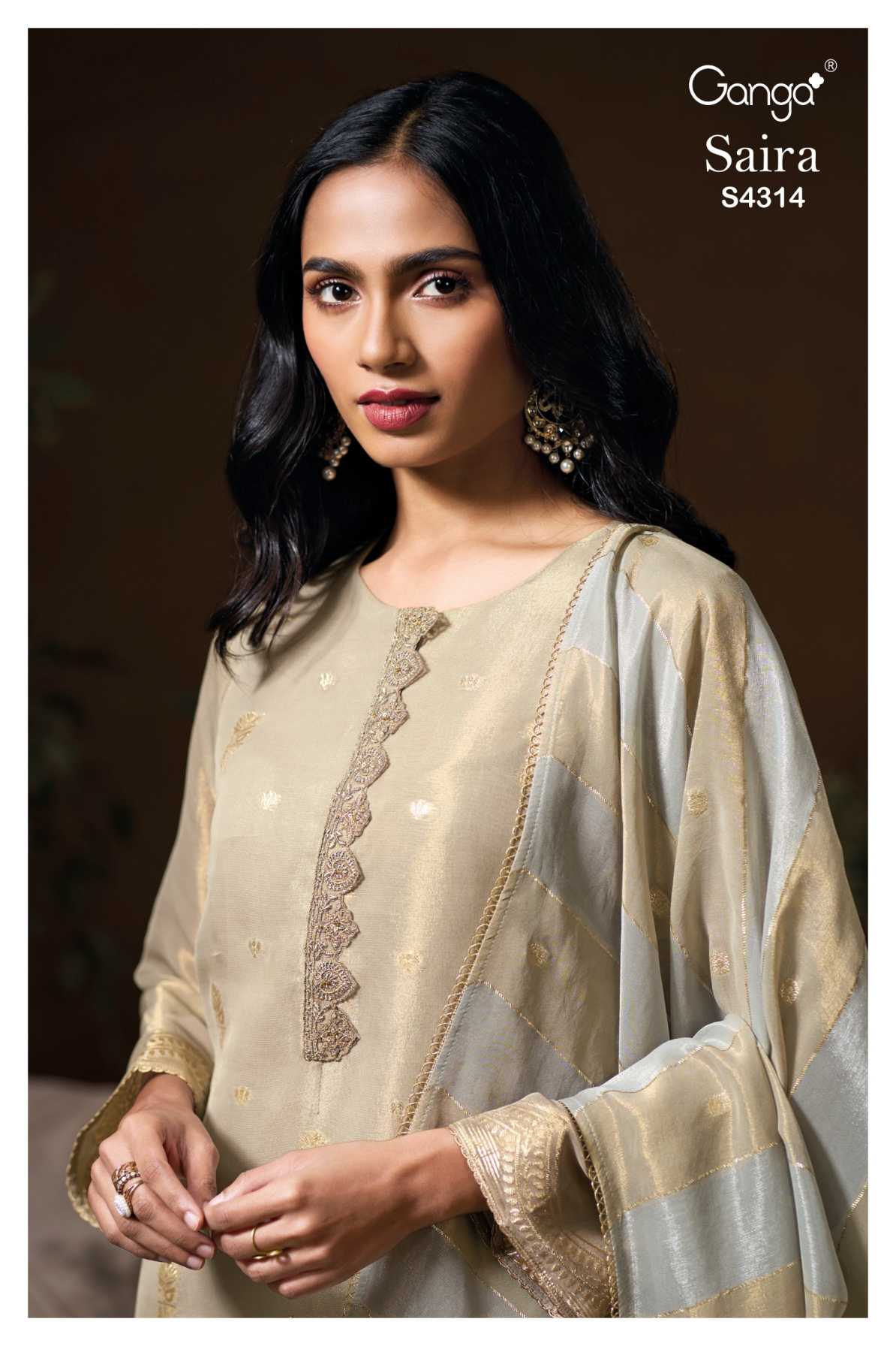 BUY GANGA SUITS ONLINE GANGA SAIRA S4315 FRONT VIEW
