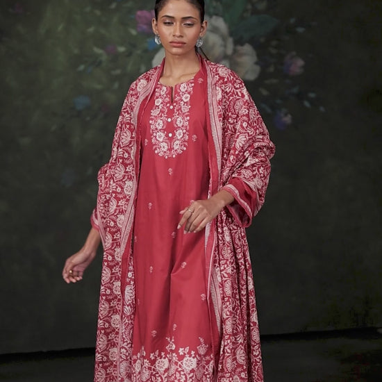 BUY GANGA SUITS SINGLE PIECE GANGA KIVIRA S4959 LATEST DESIGN VIDEO