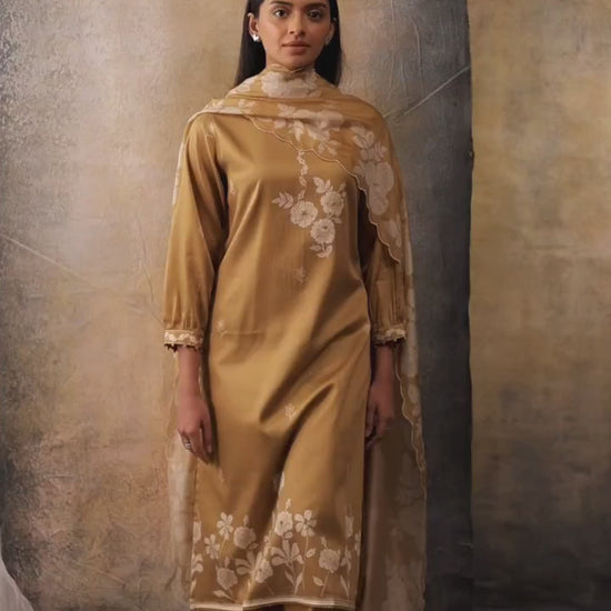 BUY GANGA SUITS GANGA JIVISHA S5062 LATEST DESIGN VIDEO
