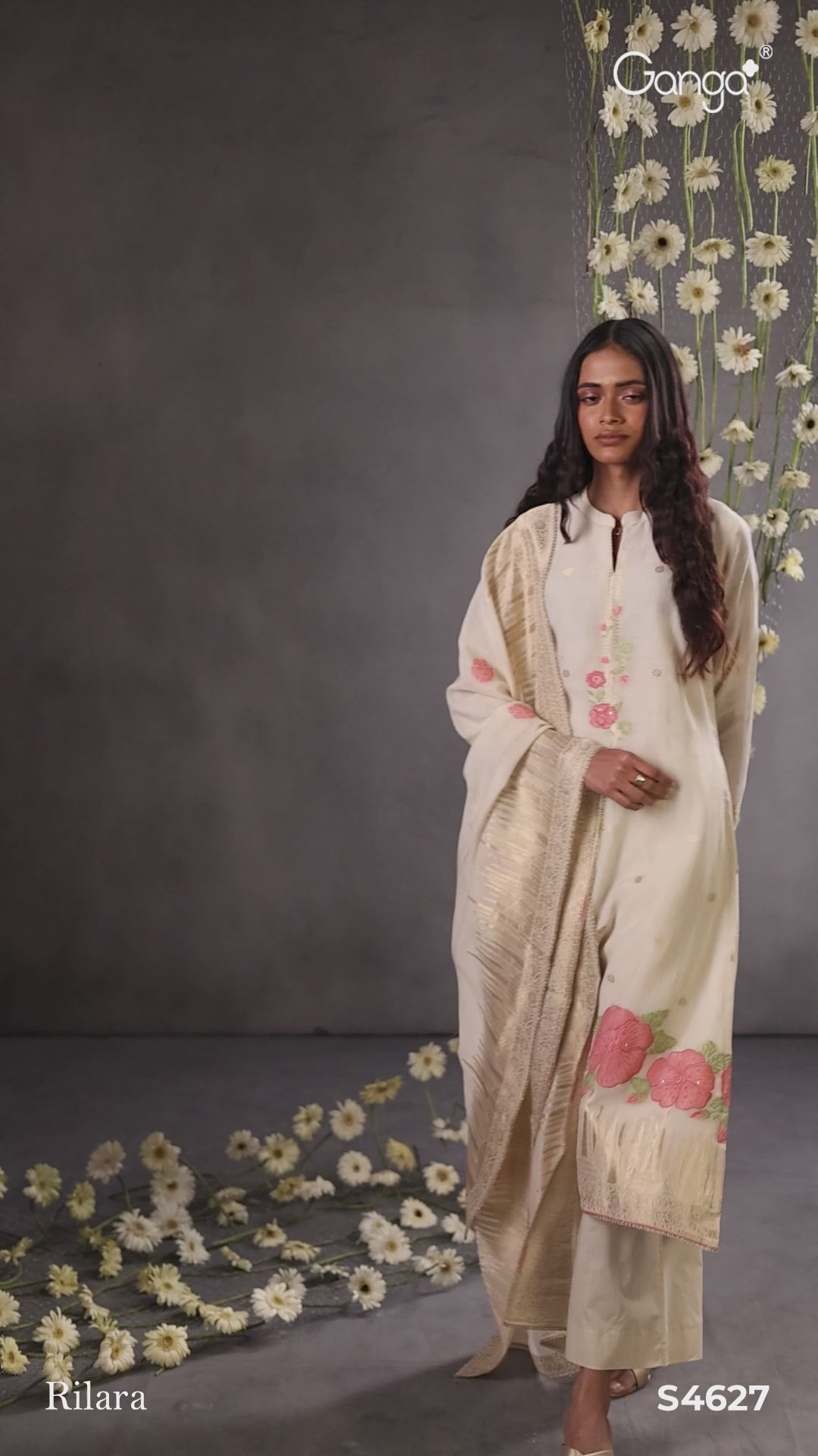 BUY GANGA SUITS GANGA RILARA S4627 PREMIUM SUIT VIDEO