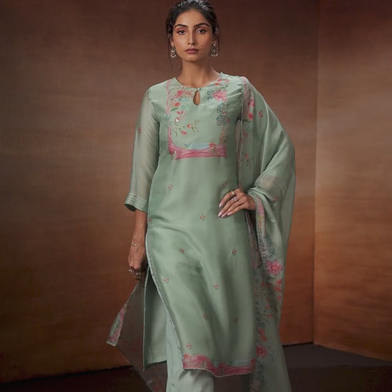 BUY GANGA SUITS GANGA DELORA S5283 CLOSEUP VIDEO