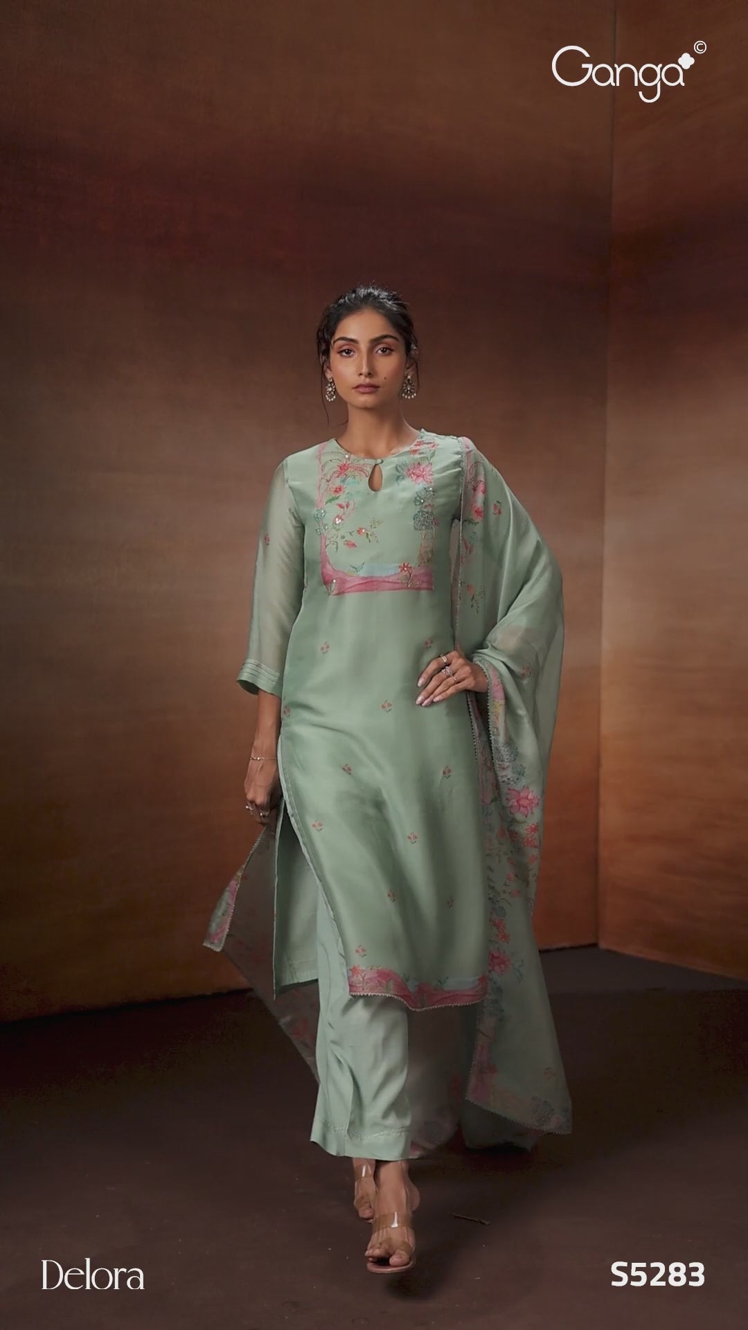 BUY GANGA SUITS GANGA DELORA S5283 CLOSEUP VIDEO