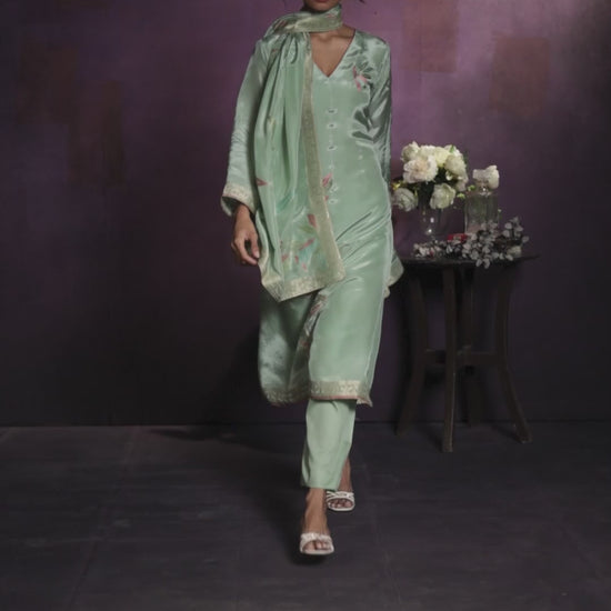 BUY GANGA SUITS ONLINE GANGA LYNARA S4330 TOP DESIGN