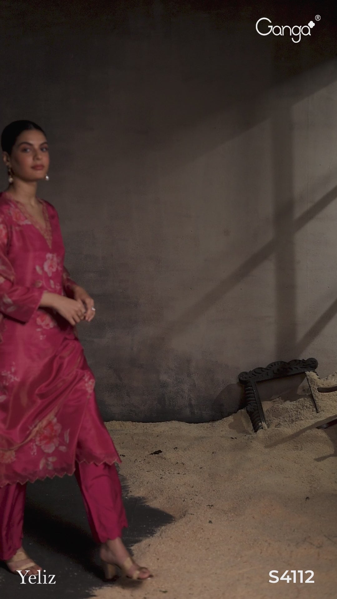 BUY GANGA SUITS SINGLE PIECE GANGA YELIZ S4112 LATEST DESIGN VIDEO
