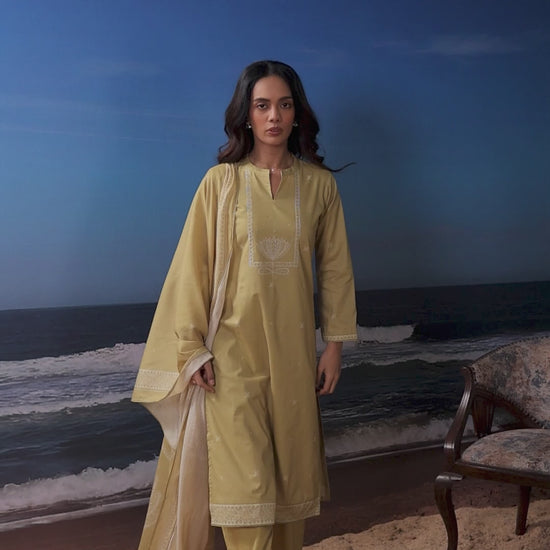 BUY GANGA SUITS ONLINE GANGA FAIRA S4752 FRONT VIEW
