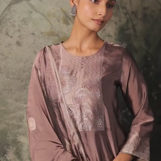 BUY GANGA SUITS GANGA SASHKA S5226 LATEST DESIGN VIDEO