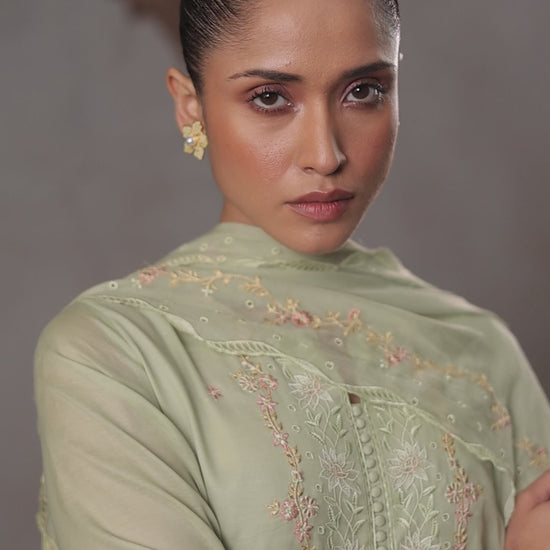 BUY GANGA SUITS GANGA DAIREL S4674 NEW CATALOGUE VIDEO