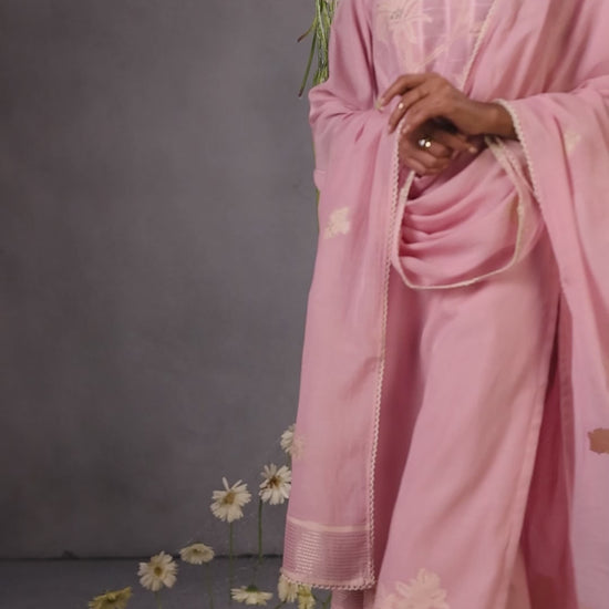 BUY GANGA SUITS GANGA IRIAH S4655 FABRIC DETAILVIDEO