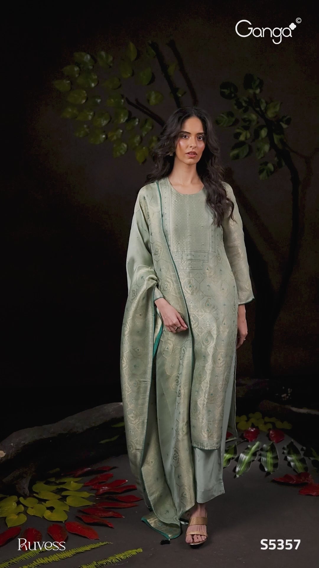 BUY GANGA SUITS GANGA RUVESS S5357 PREMIUM SUIT VIDEO