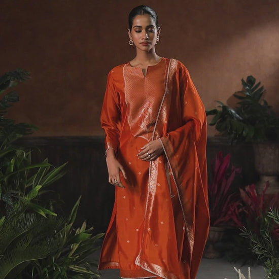 BUY GANGA SUITS WITH PRICE GANGA MYRRA S4106 FABRIC DETAIL VIDEO
