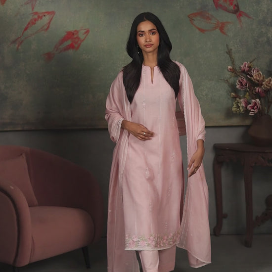 BUY GANGA SUITS GANGA OZYRA S4515 LATEST DESIGN VIDEO