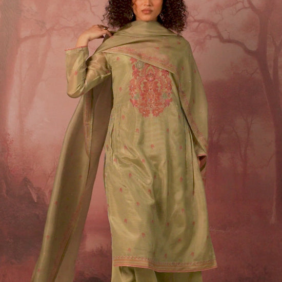 BUY GANGA SUITS ONLINE SALE GANGA JANELIA S4246 BACK VIEW VIDEO