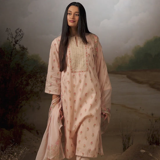 BUY GANGA SUITS SINGLE PIECE GANGA ESHMITA S4790 NEW CATALOGUE VIDEO