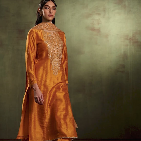 BUY GANGA SUITS ONLINE GANGA MIREZA S4416 LATEST DESIGN VIDEO