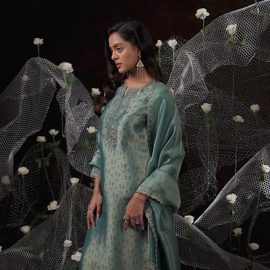 BUY GANGA SUITS GANGA FAVENA S5325 TOP DESIGN VIDEO